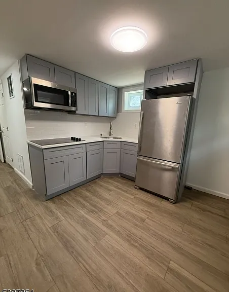 100 Rosa Parks Blvd #B1BY — Photo 2