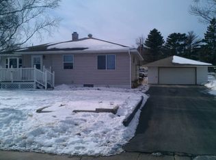 3927 3rd Ave E, Hibbing, MN 55746