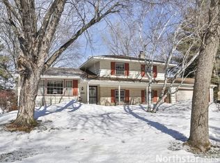 2655 Riviera Dr S, White Bear Lake, MN 55110