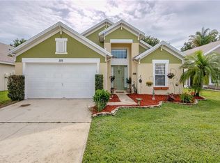 305 Windsor Estates Dr, Davenport, FL 33837