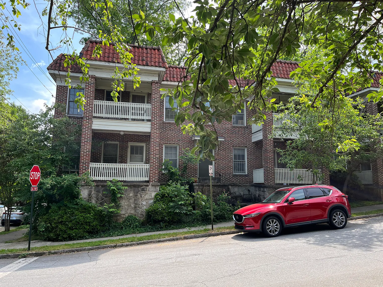 1 bed, 900 sqft, $1,550 — Photo 1