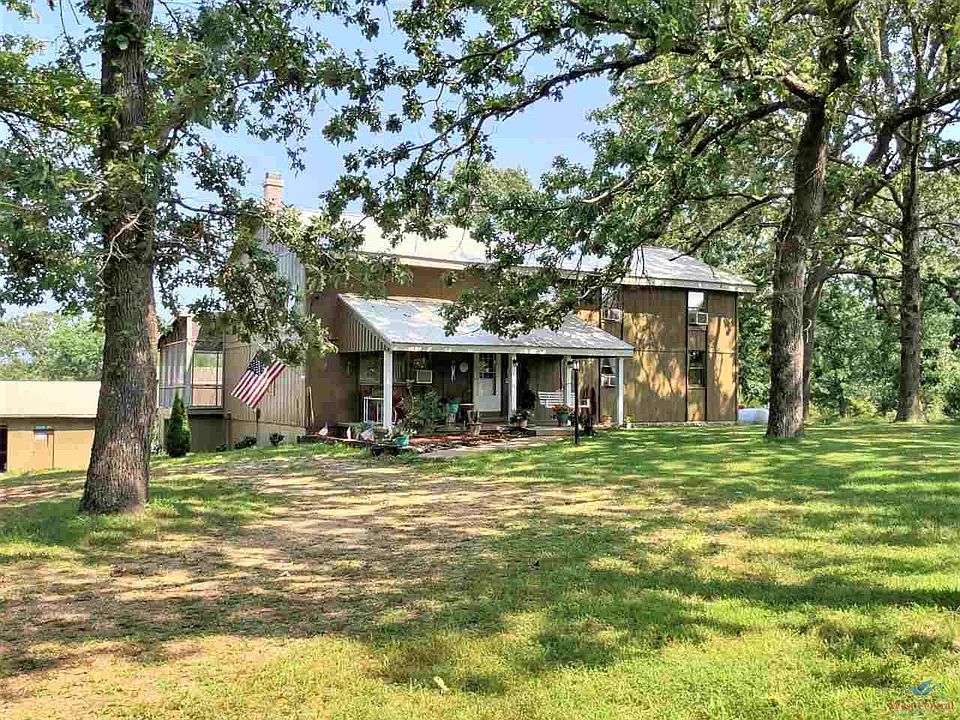 2nd image of 21252 Heman Dr