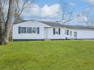 45 Glen Ave, Flanders, NY 11901