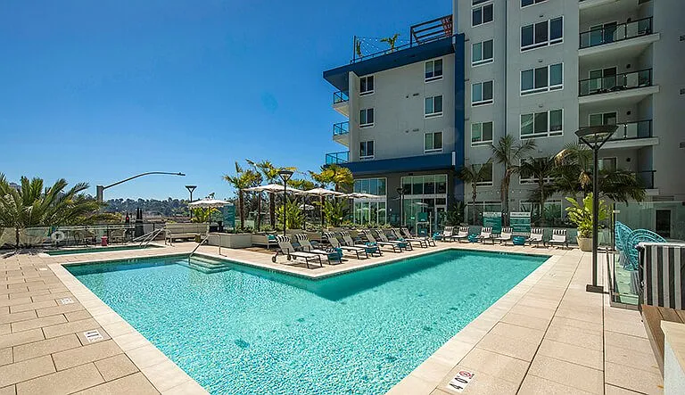Rivair Apartment Homes — Photo 1
