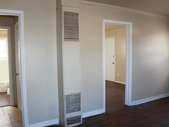 4th image of 510 E Curtis Dr