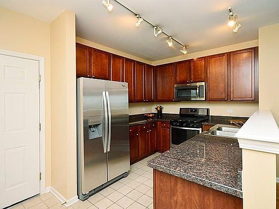 2nd image of 343 W Old Town Ct