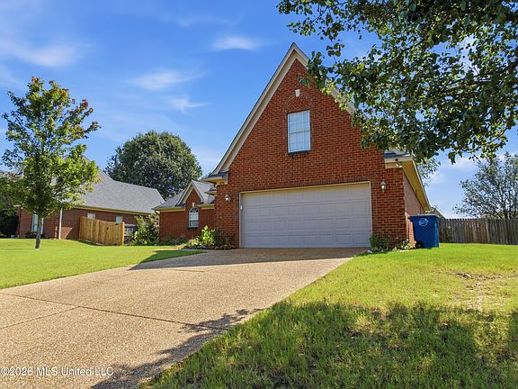 3rd image of 4196 Amherst Dr