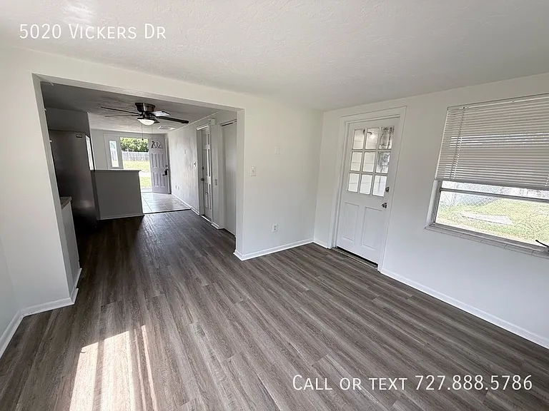 5020 Vickers Dr — Photo 17