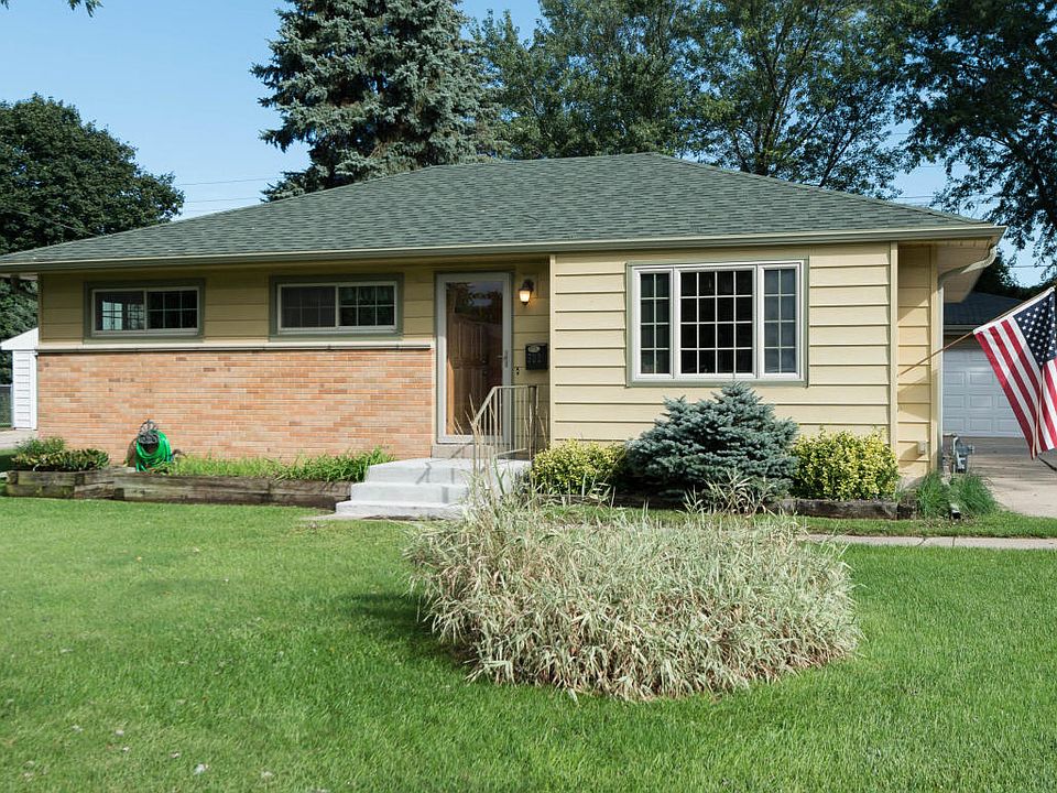1st image of 632 Belshire Dr