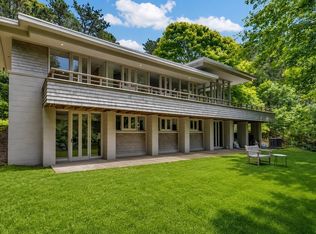 24 Deep Water Ln, South Chatham, MA 02659