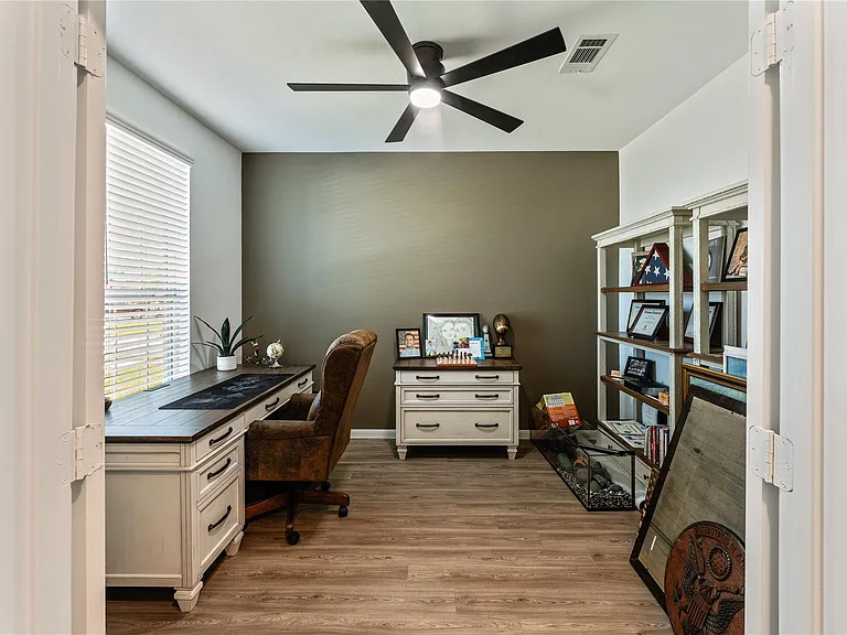 21103 Sherrell Bay Dr — Photo 4