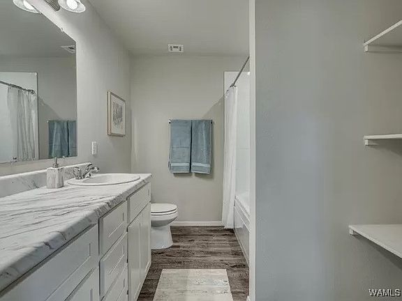7th image of this home