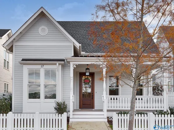 17 Angell St NW, Huntsville, AL 35806
