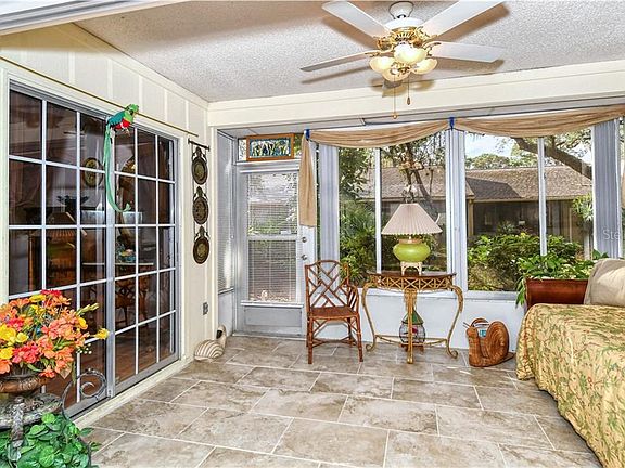 5th image of 1215 Tallywood Dr