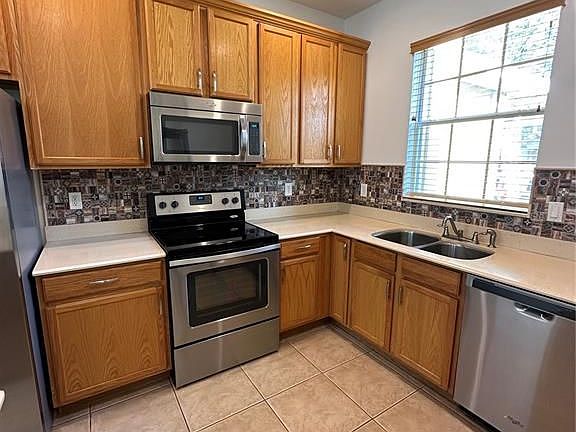 2nd image of 14443 Prunningwood Pl