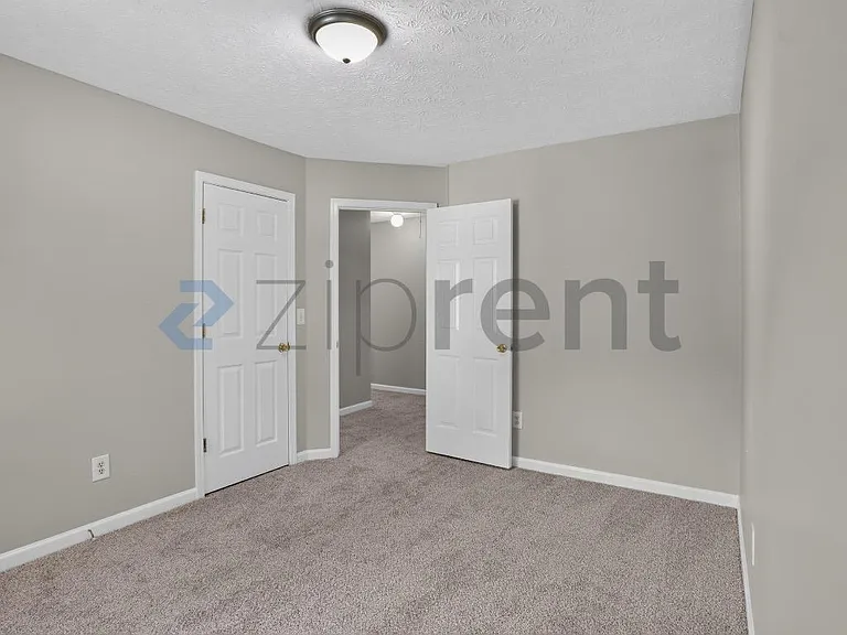 940 Melrose Park Pl — Photo 17