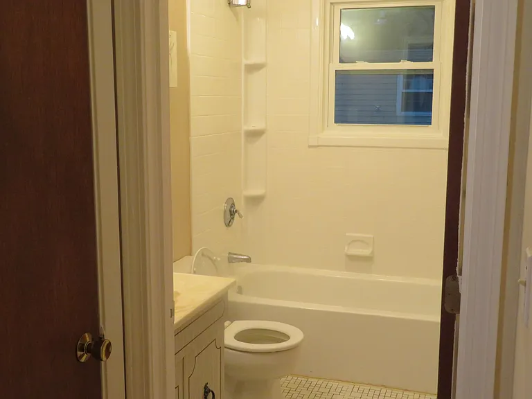 2 Bryon Rd #2 — Photo 14