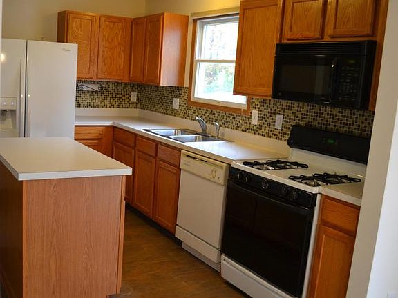 5th image of 2301 Brookbank Dr
