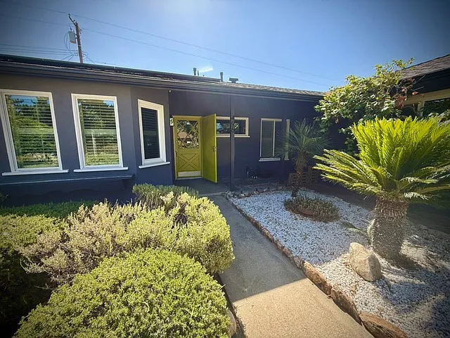 496 Converse Ave — Photo 1