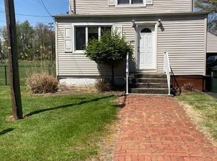 457 Prall St, Port Reading, NJ 07064