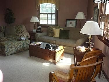 5th image of 2143 Knollwood Ave