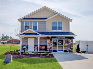 102 River Bank Rd, Fuquay Varina, NC 27526