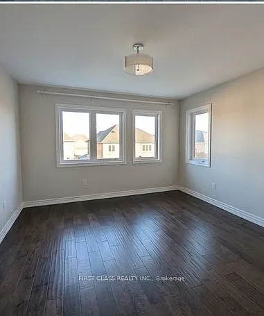 101 Riding Mountain Dr — Photo 9