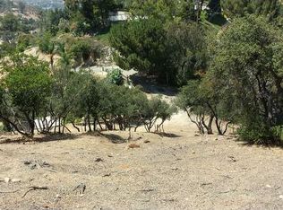 7136 Estepa Dr, Tujunga, CA 91042