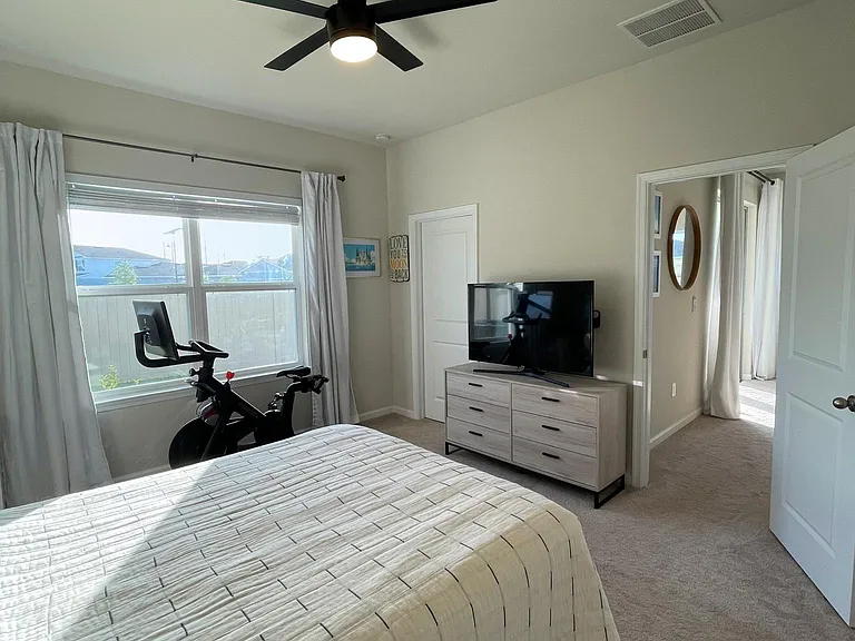 10507 High Noon Trl — Photo 6