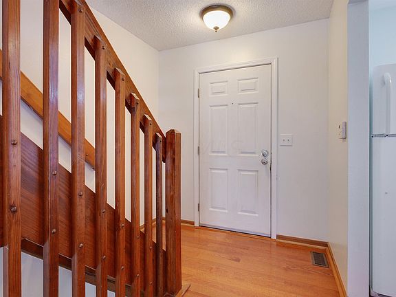5th image of 7205 Kirkdale Dr #39D