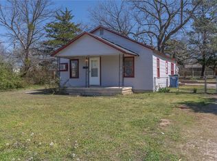 719 N Pennsylvania Ave, Shawnee, OK 74801