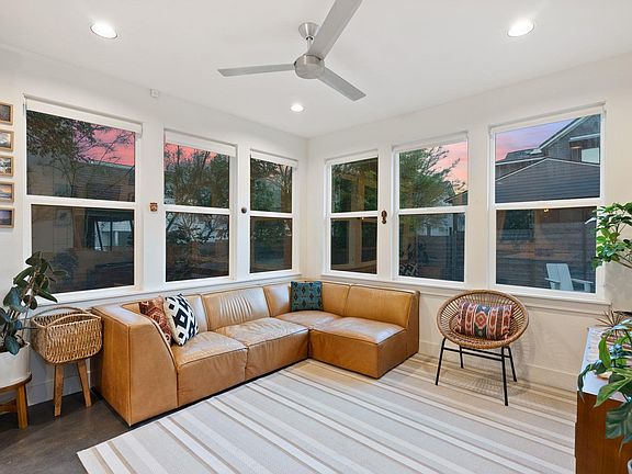 5th image of 1709 Perez St Unit 2
