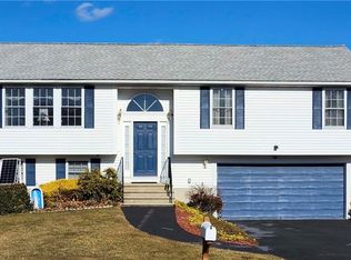 4 Morning Way, Cumberland, RI 02864
