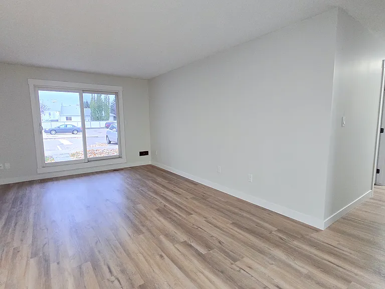 7 Poirier Ave #PREMIUM — Photo 19