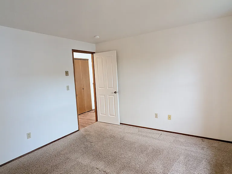 2320 Valencia St #12 — Photo 7