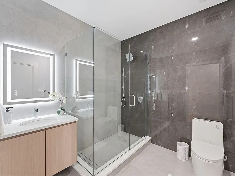 8800 Kennedy Blvd #501 — Photo 15