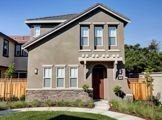 775 Cedar Pl, East Palo Alto, CA 94303