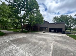 4702 Merriam Park Dr, Fort Wayne, IN 46816