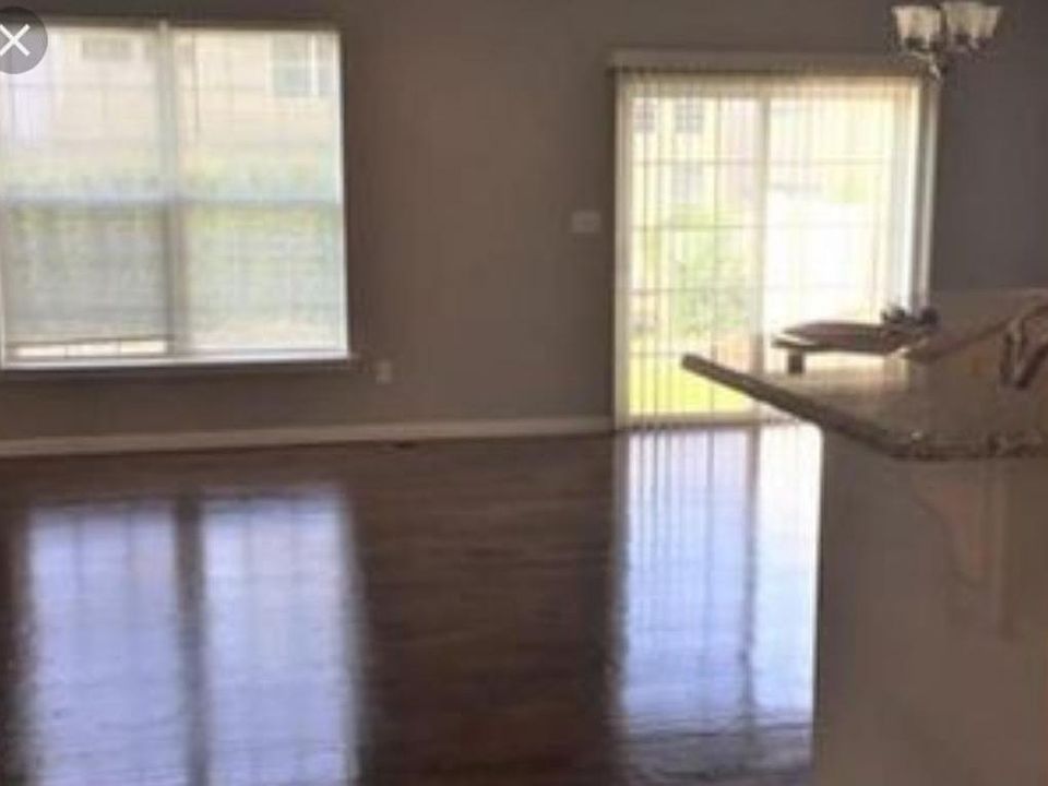 2nd image of 313 Milkweed Dr