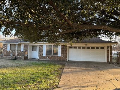 1916 SE 11th St, Mineral Wells, TX, 76067