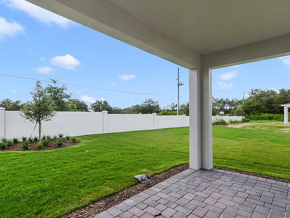 Covered lanai for entertaining