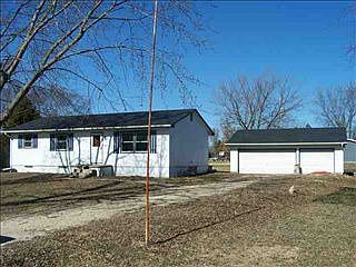1st image of 904 Cherrywood Dr
