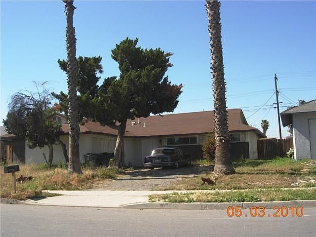 2nd image of 25438 Filaree Ave