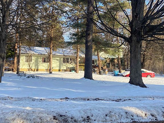 3rd image of 54186 Ivy Rd