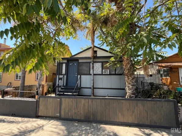 113 Kern St, Taft, CA 93268