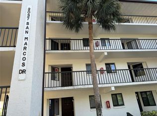 2037 San Marcos Dr SE APT 213, Winter Haven, FL 33880