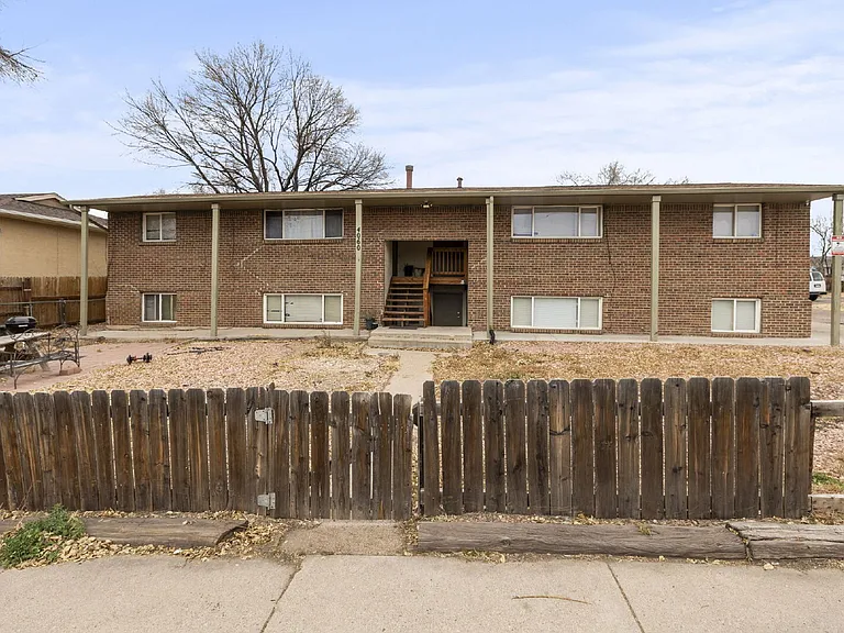 4060 Airport Rd — Photo 20