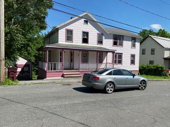 82 Thompson St
