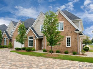 353 W 1st St, Elmhurst, IL 60126