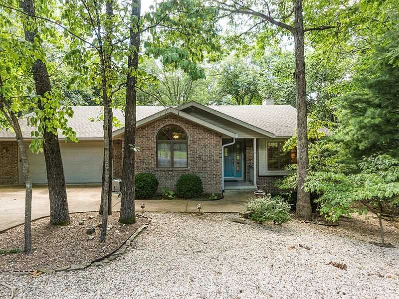 1st image of 15 Tarland Ln
